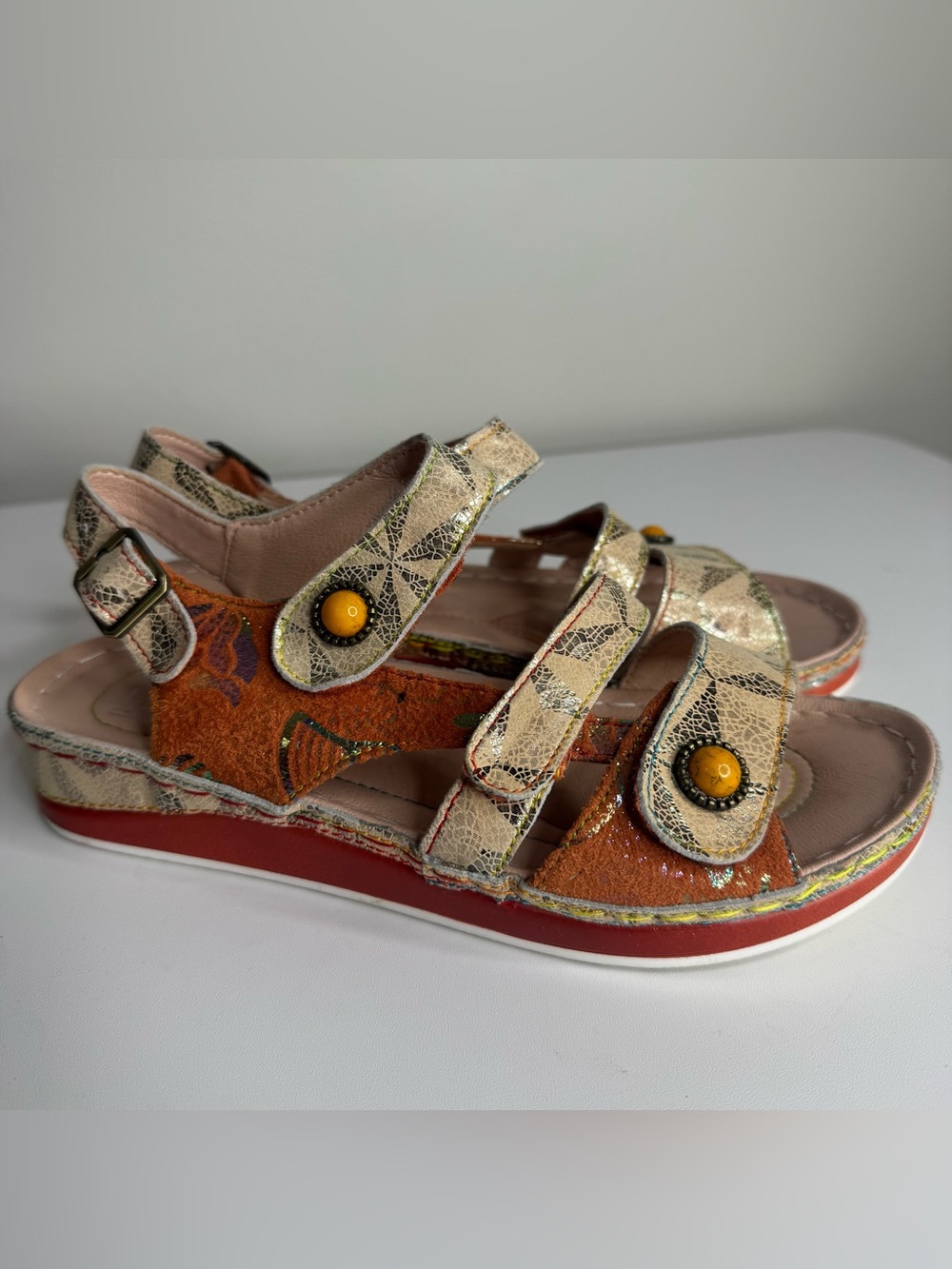L’artiste Payoka Leather Wedge Boho Strappy Sandal Size 7 Fairy Artsy